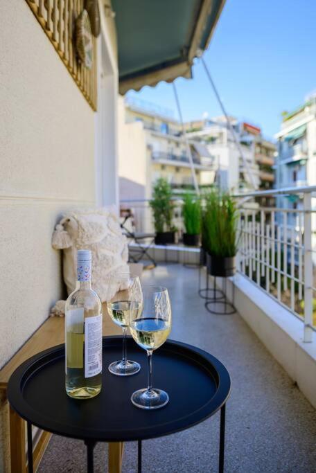 Boho Luxury 2 Bedroom Apartment, Acropolis Museum View 아테네 외부 사진