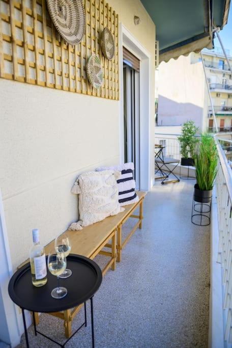 Boho Luxury 2 Bedroom Apartment, Acropolis Museum View 아테네 외부 사진