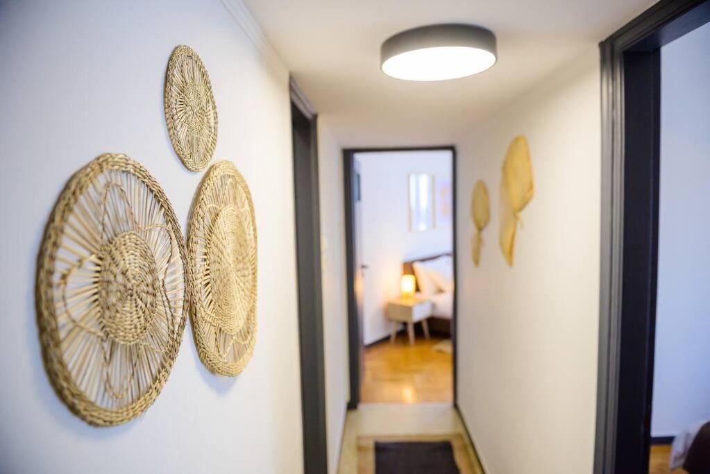 Boho Luxury 2 Bedroom Apartment, Acropolis Museum View 아테네 외부 사진