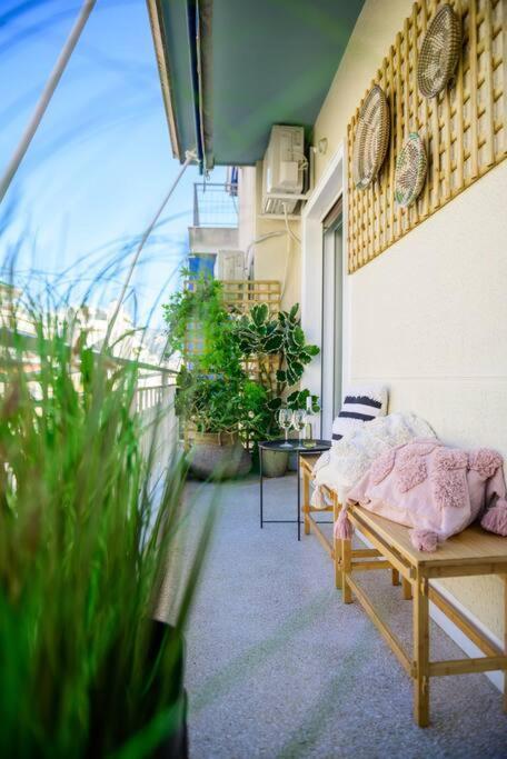Boho Luxury 2 Bedroom Apartment, Acropolis Museum View 아테네 외부 사진